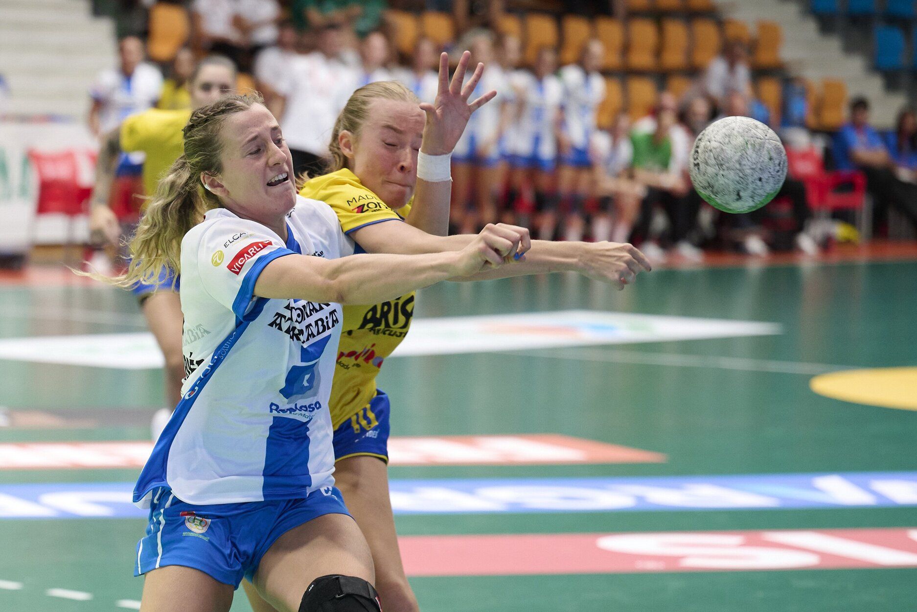 Fotos del partido entre Replasa Beti Onak y Madeira