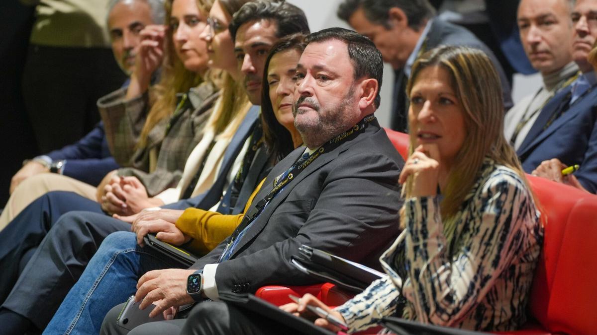 Beatriz Artolazabal, Juan Antonio Sánchez Corchero y Saray Zárate, en el Foro Transmodal.