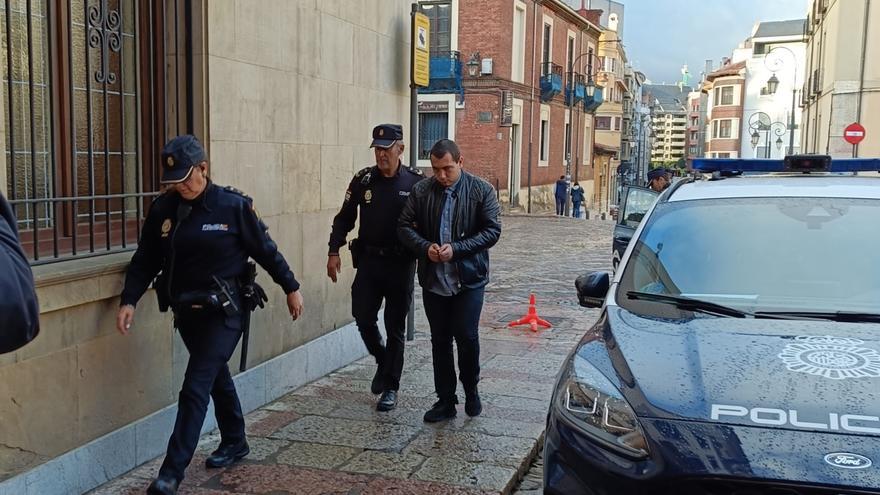 El jurado popular declara culpable por unanimidad al acusado de matricidio en la Nochebuena de 2022 en León