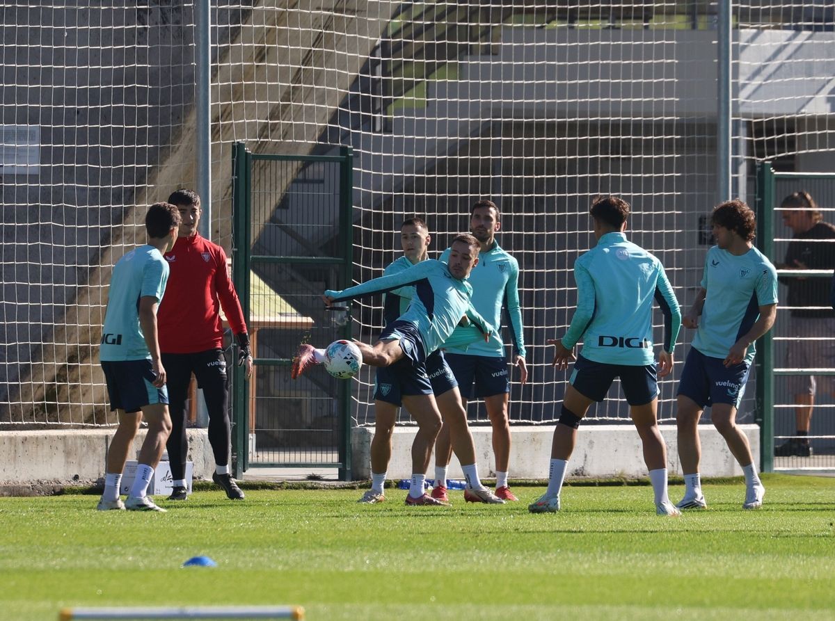 El Athletic vuelve al trabajo sin Sancet, Vesga, Berenguer ni titulares ante el Mallorca---