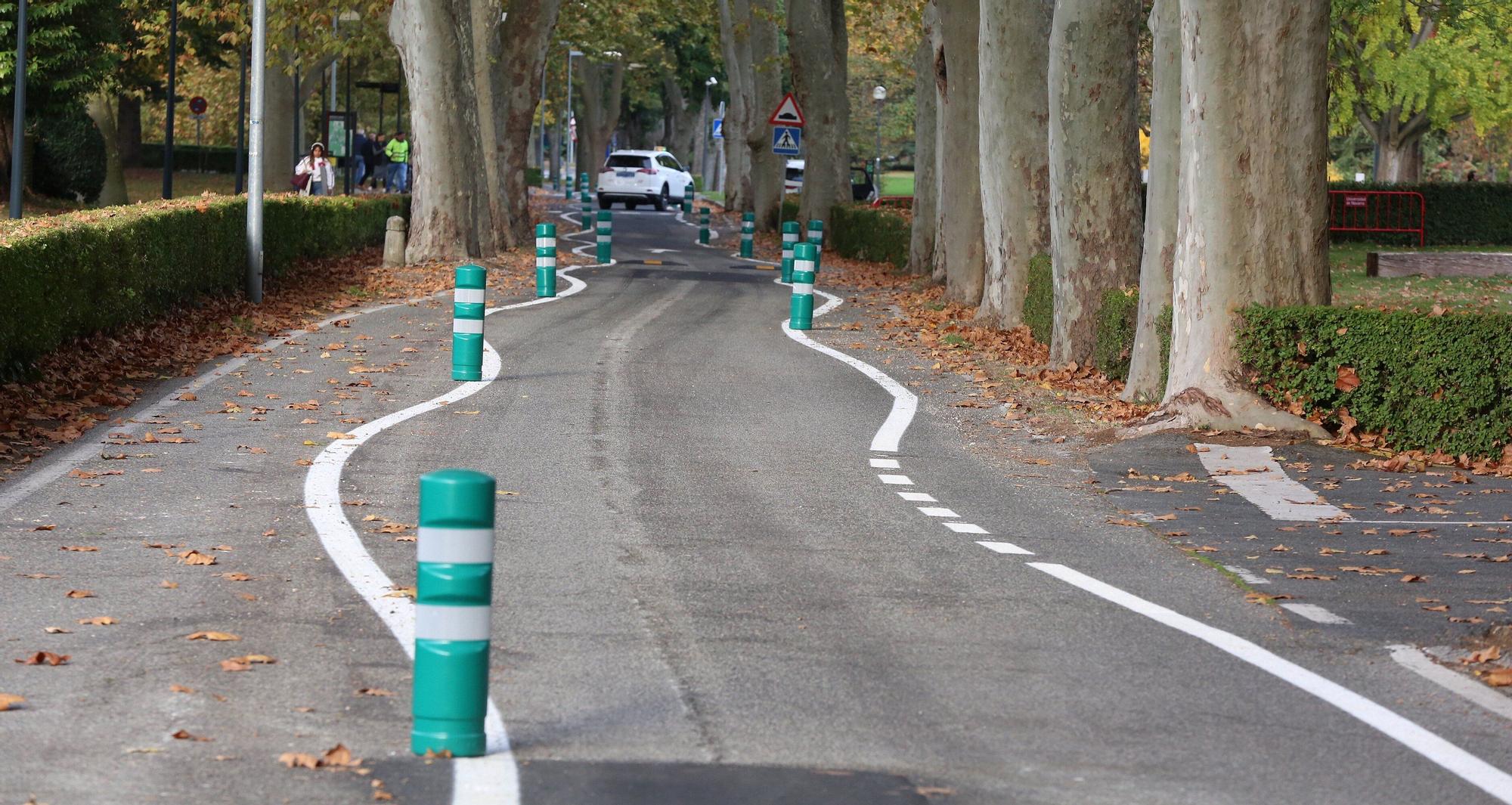 Fotos del nuevo trazado en la carretera de la Universidad de Navarra
