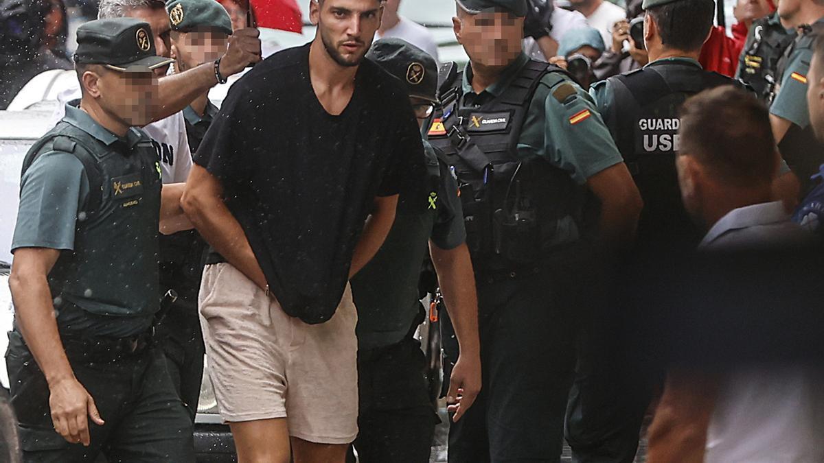 Rafa Mir pasando a disposición judicial