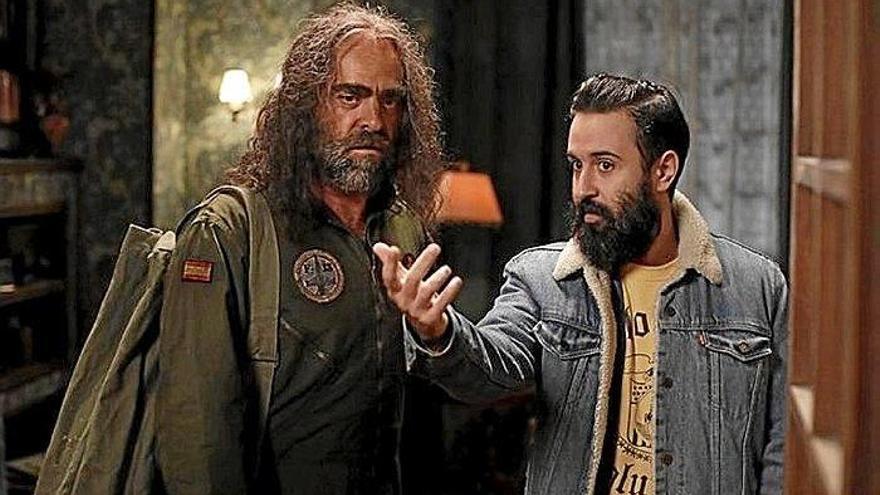 Aritz Moreno (a la derecha) dirige a Luis Tosar.