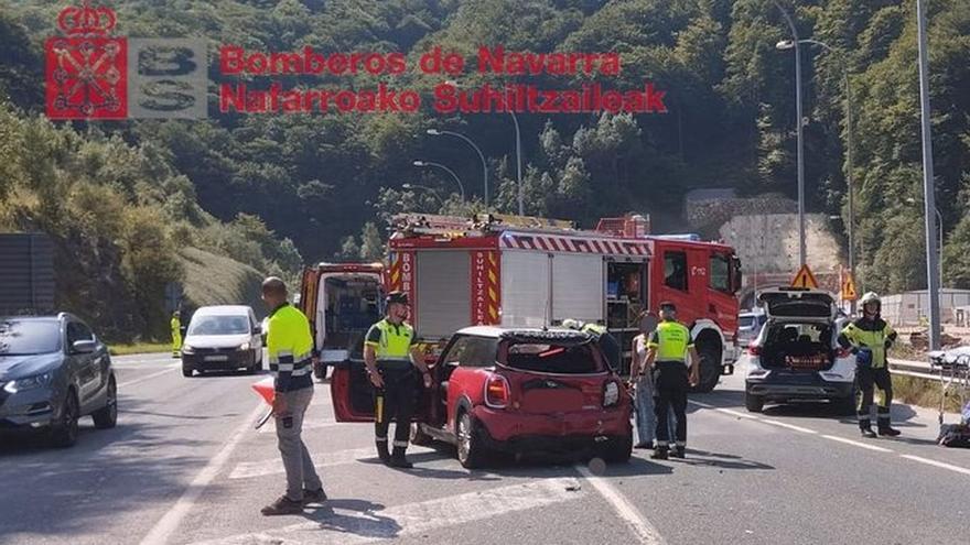 Dos mujeres hospitalizadas tras colisión por alcance en el túnel de Belate