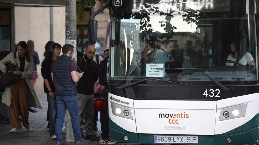 Quién es y cuánto dinero tiene la familia catalana que hace negocio con las villavesas de Pamplona