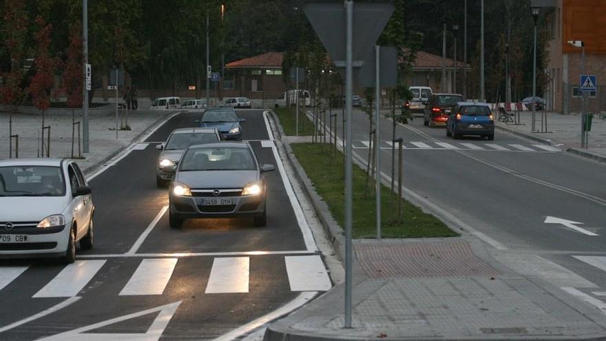 Herido en Pamplona un hombre de 65 años al ser atropellado por un coche en la Rochapea