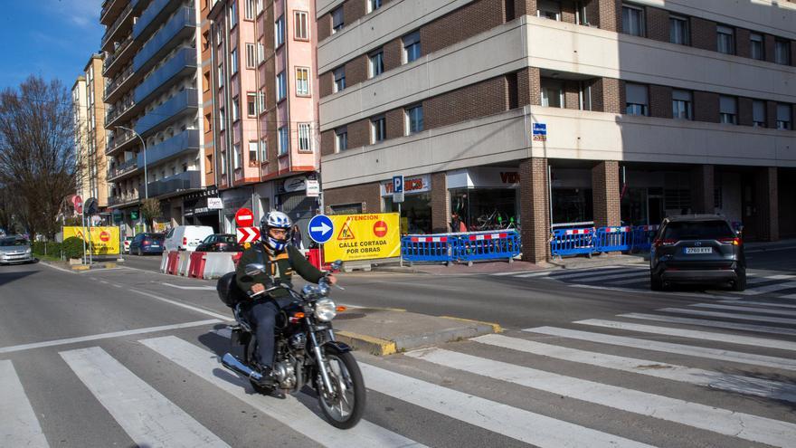 La Calle Mayor de Burlada sufre este lunes un corte por obras