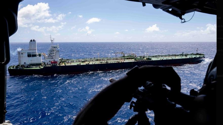 Estados Unidos relaja el bloqueo y permitirá vender crudo venezolano al sector privado en Cuba