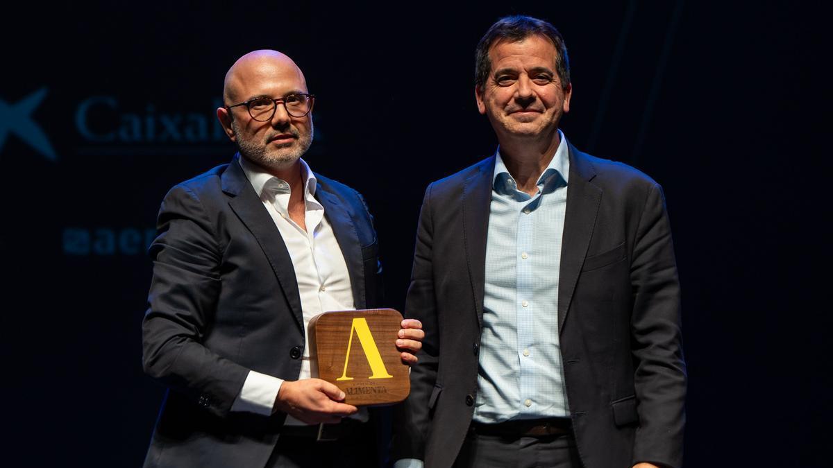 César Zurbano, Tutti Pasta Group, X Premio Alimenta Navarra a la Internacionalización; recibió dicho galardón de manos de Mikel Irujo.