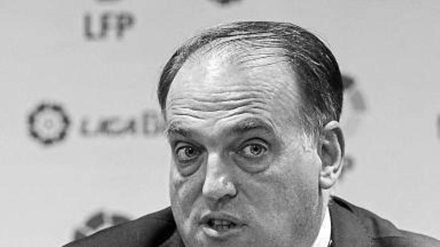 Tebas ataca también a GORKA VILLAR