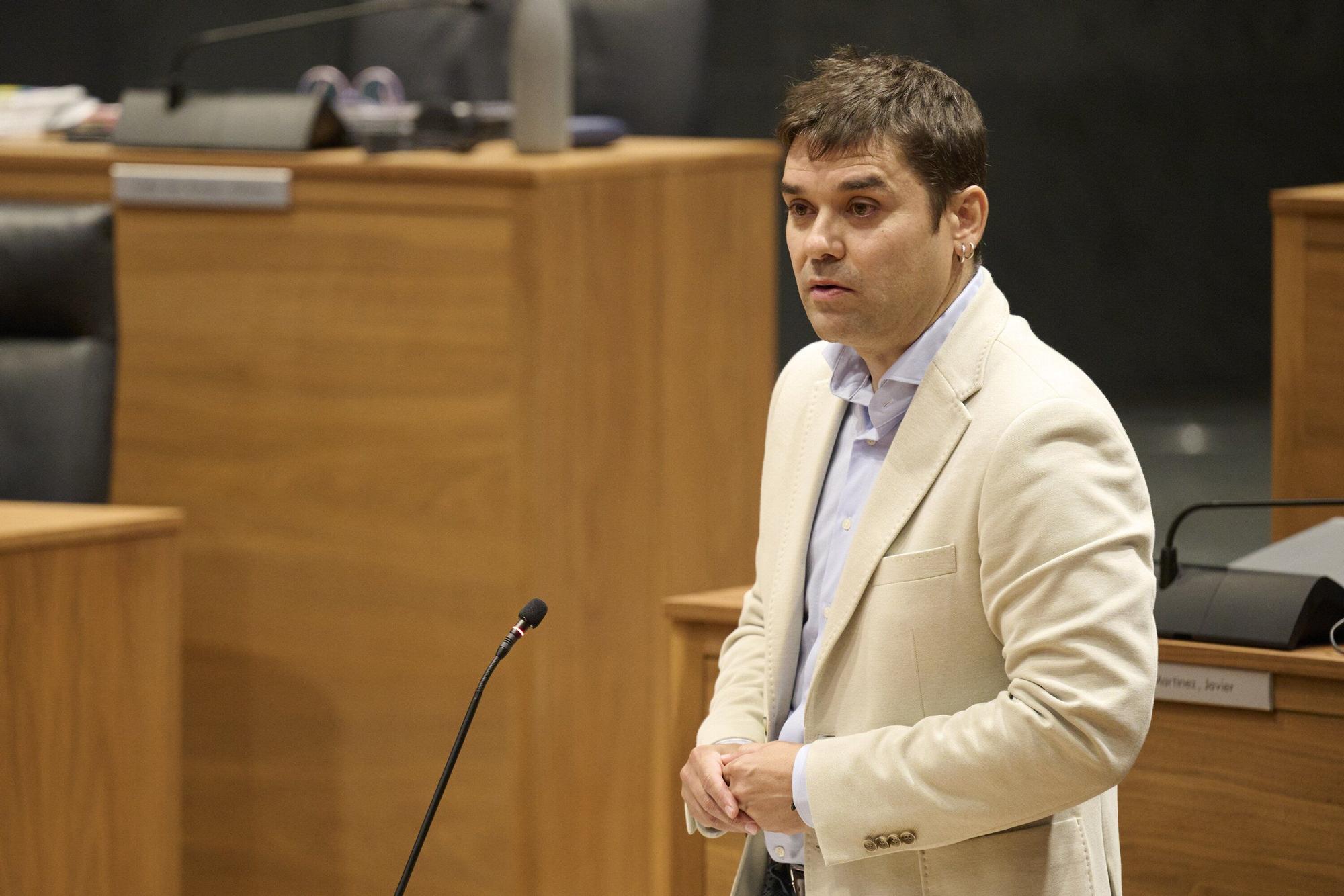 Fotos del pleno del Parlamento de Navarra (primero del curso 2025-26)