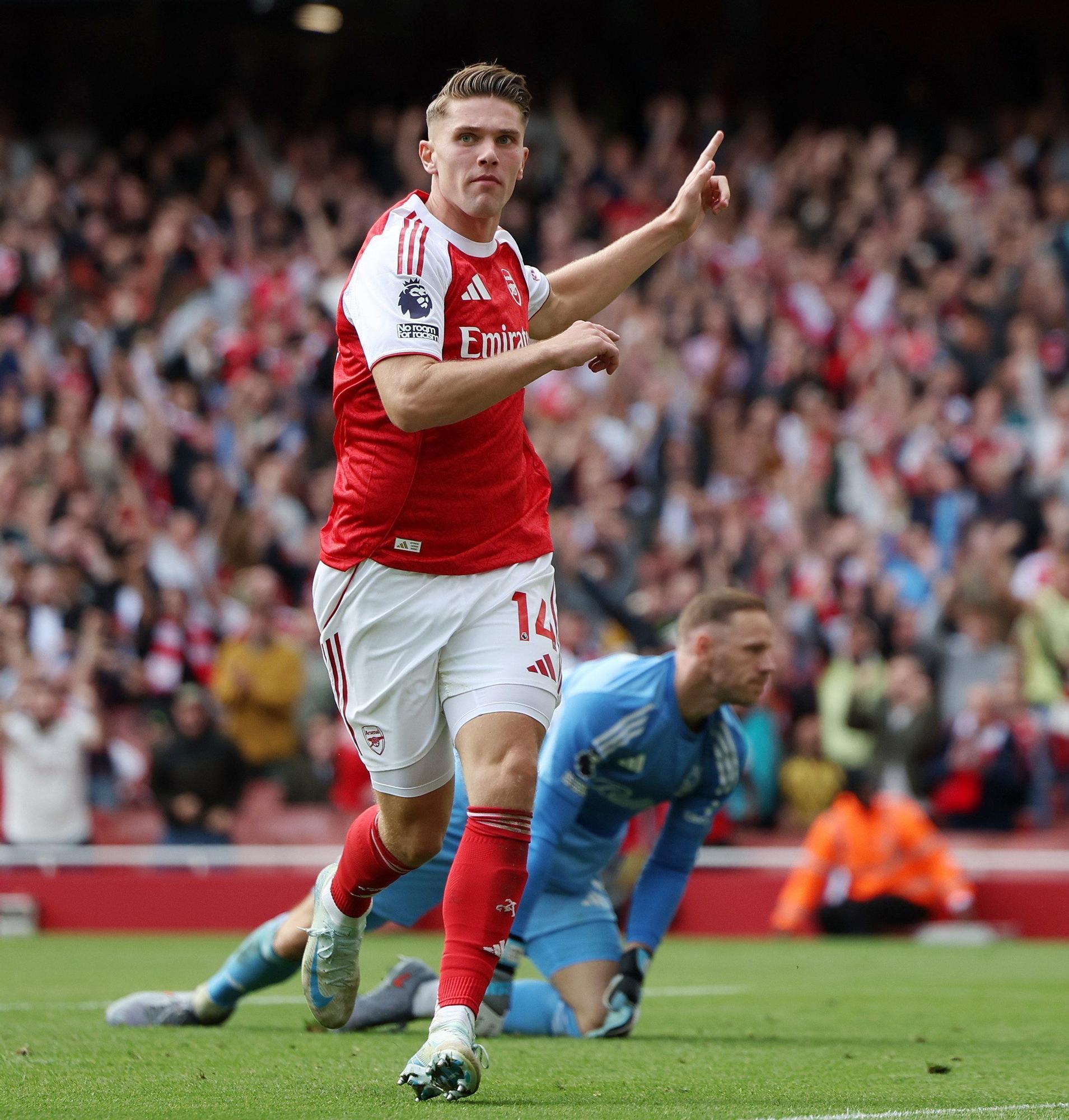En imágenes: El Arsenal gana con un doblete de Zubimendi y avisa al Athletic