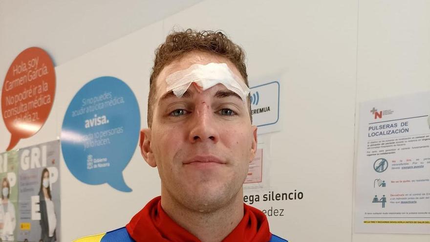 "Me he metido para coger la manada y he notado que ya me arrollaban. He caído de golpe"