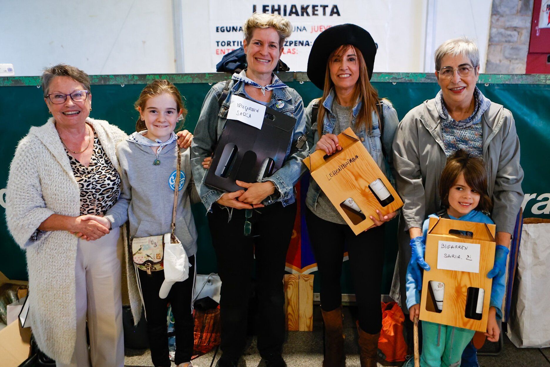 Fotos del concurso de tortilla de patata en Villava-Atarrabia