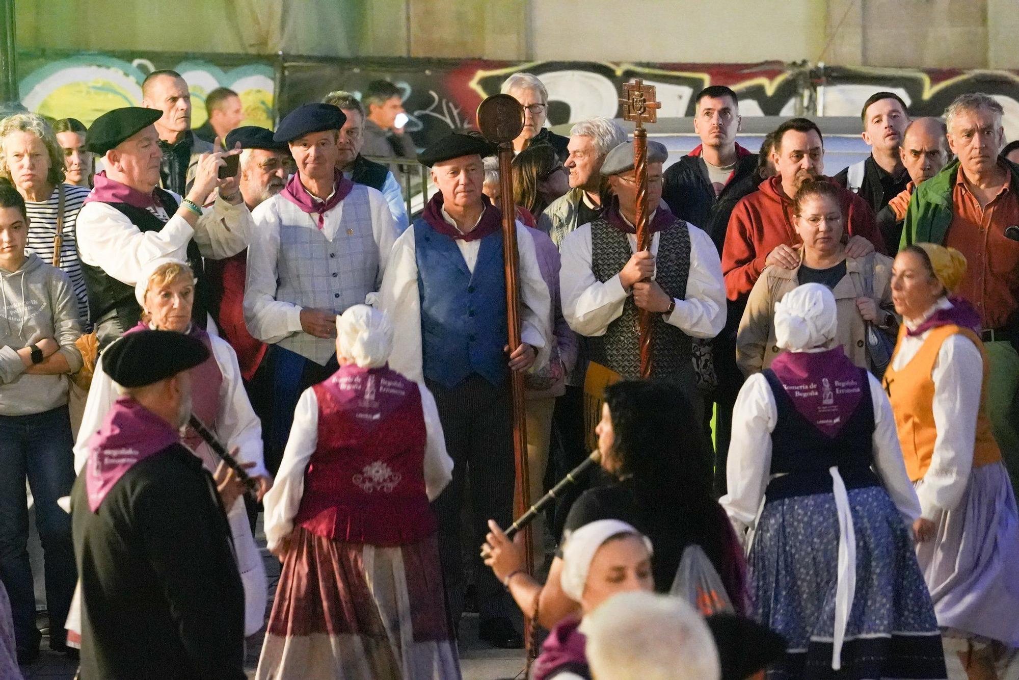 En imágenes: subida en romería a la Amatxu de Begoña