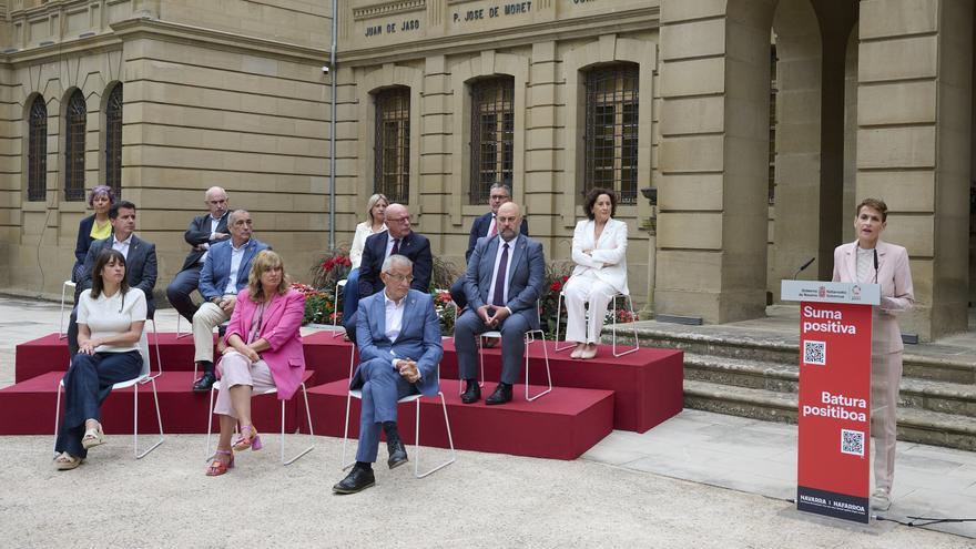 Chivite confirma una rebaja del IRPF que beneficiará al 70% de los contribuyentes navarros