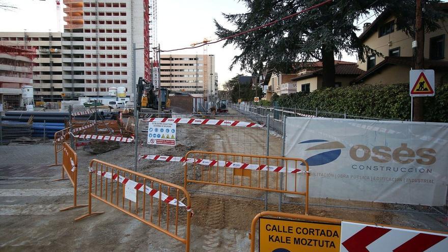 El Ayuntamiento no tiene que pagar el parking gratuito que UPN concedió a un grupo de vecinos de la Media Luna