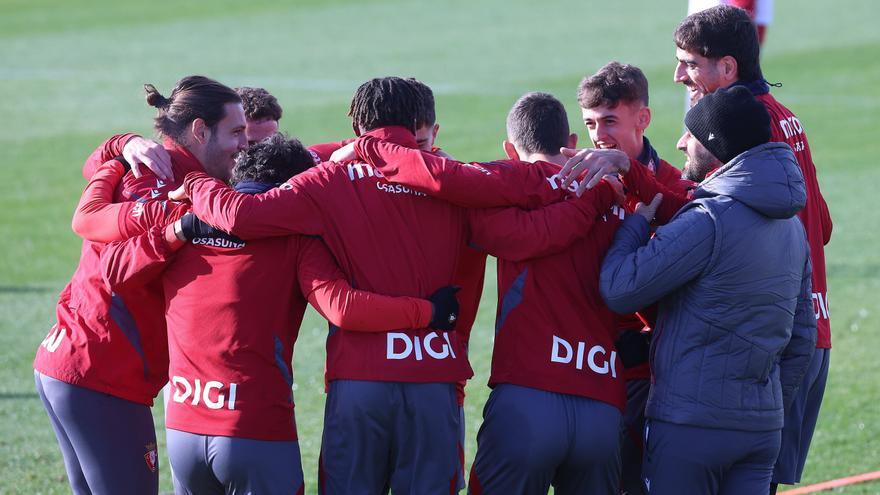 Fotos del entrenamiento de Osasuna (viernes 21 de noviembre de 2025)