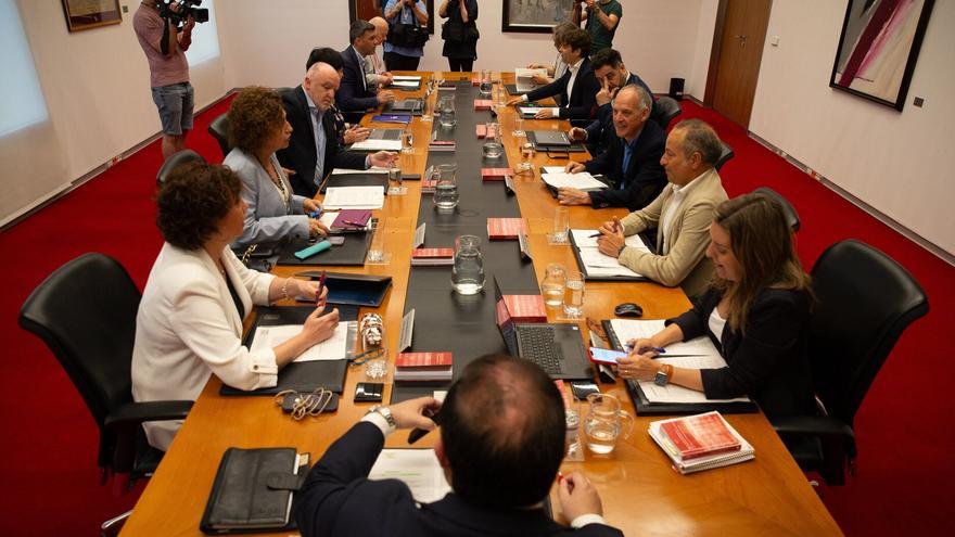 La atención a menores migrantes o el caso Cerdán, este lunes en la Mesa y Junta de Portavoces
