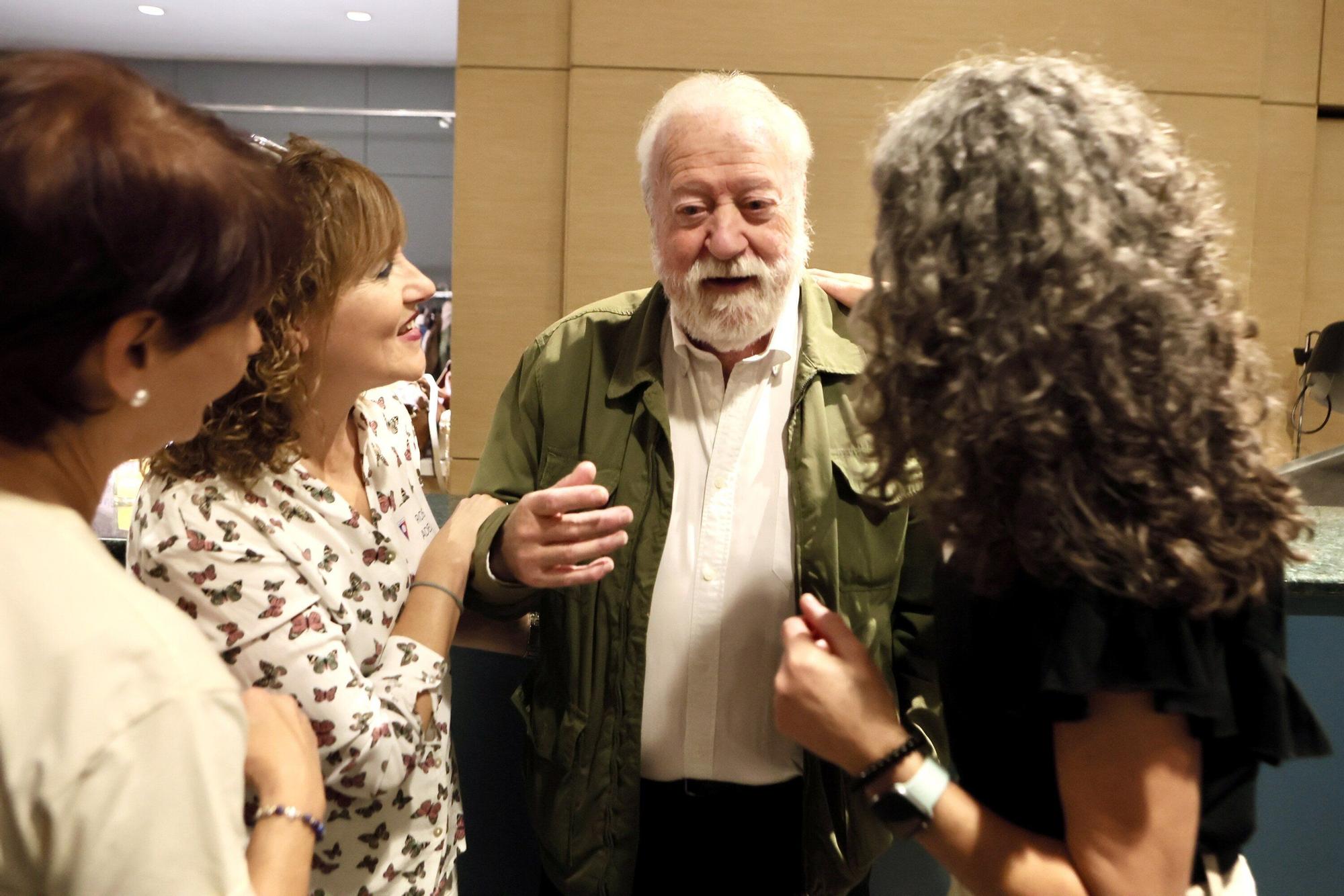 En imágenes: Homenaje al histórico entrenador de atletismo alavés Víctor Clemente