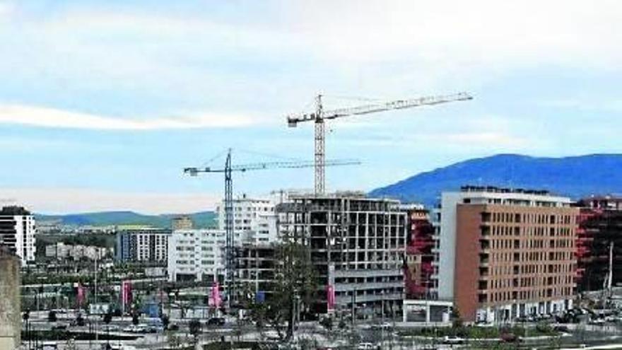 La compraventa de viviendas modera su ritmo de avance tras subir un 6% en mayo