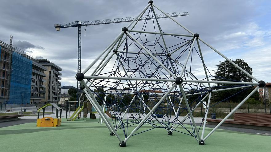 San Fausto estrena su nuevo parque infantil