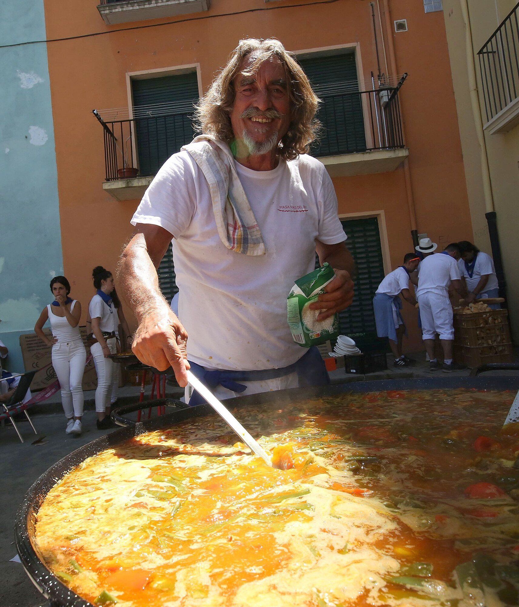 Paellada popular de La Jarana