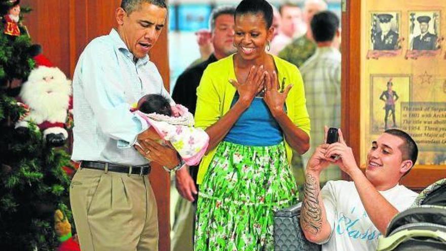 Obama y su familia descansan en Hawai
