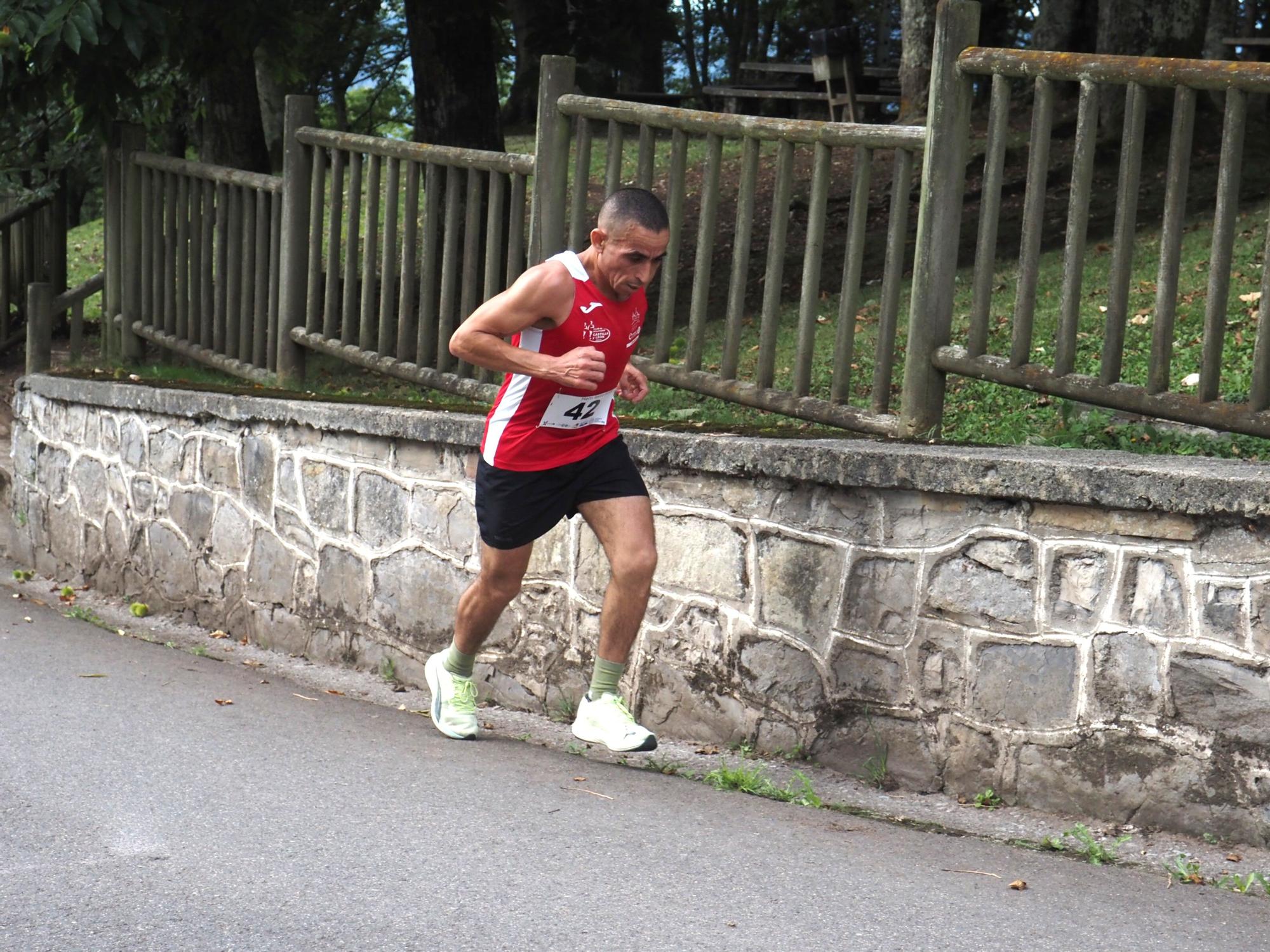 Pello Osoro y Patri Amundarain, los más rápidos en la dura ascensión de Eibar a Arrate