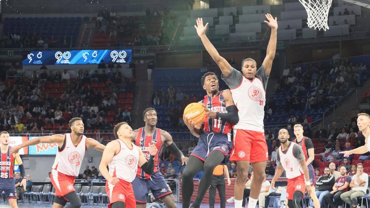 En imágenes: Todas las fotos del partido entre el Baskonia y el Pallacanestro Trieste