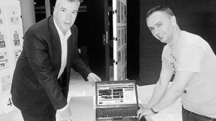 David Latxaga muestra la nueva web de Ametx.