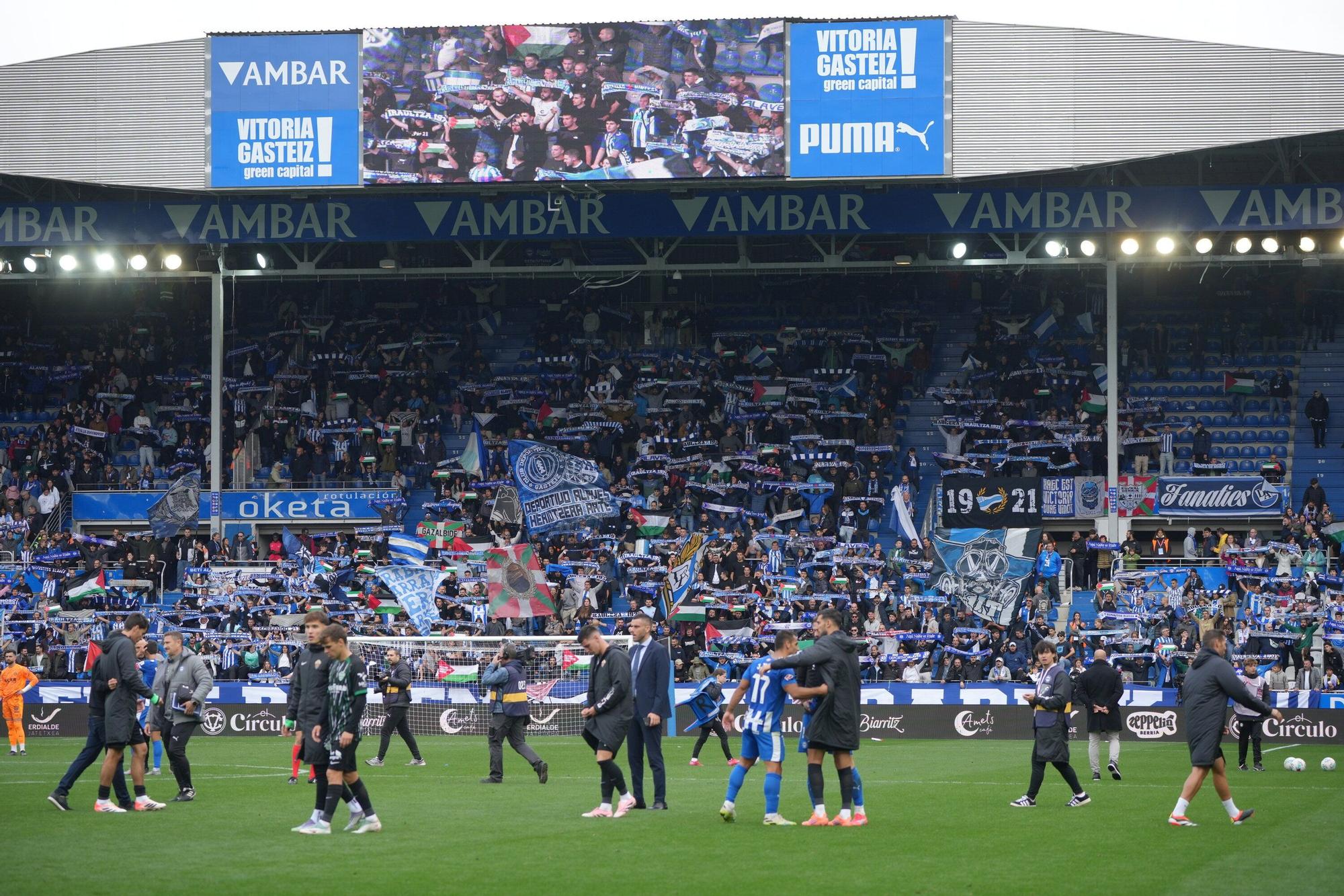 En Imágenes: El Alavés se impone al Elche