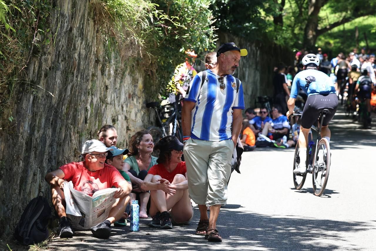 Clásica San Sebastián: Gran ambiente en el puerto de Murgil