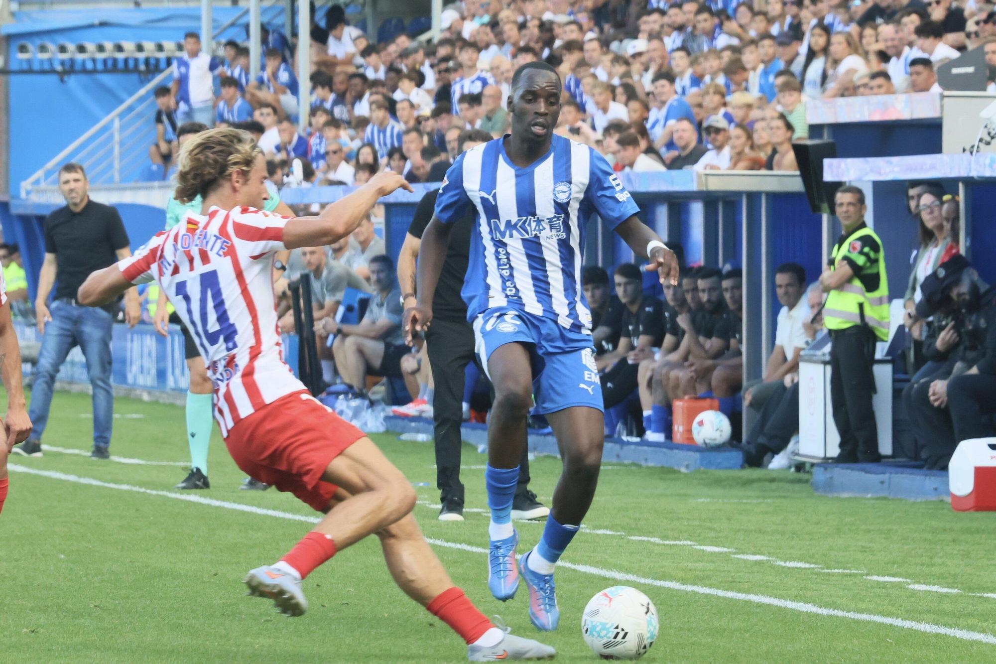En imágenes: Un punto de oro para el Alavés tras empatar con el Atlético