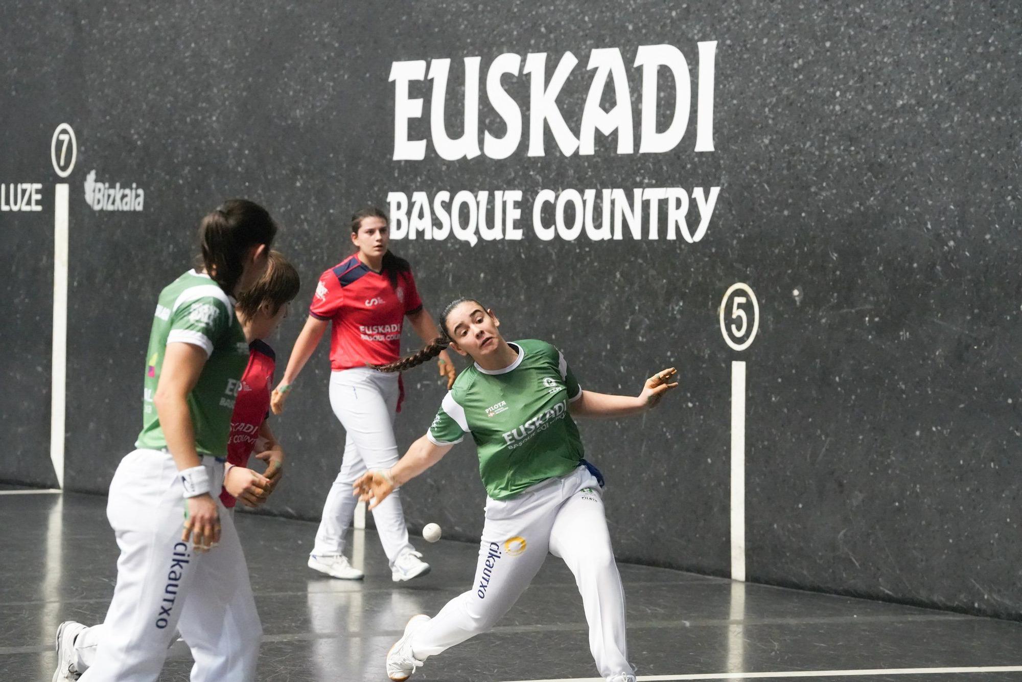 Arrizabalaga y Gaminde estrenan la Liga de Naciones con victoria sobre España