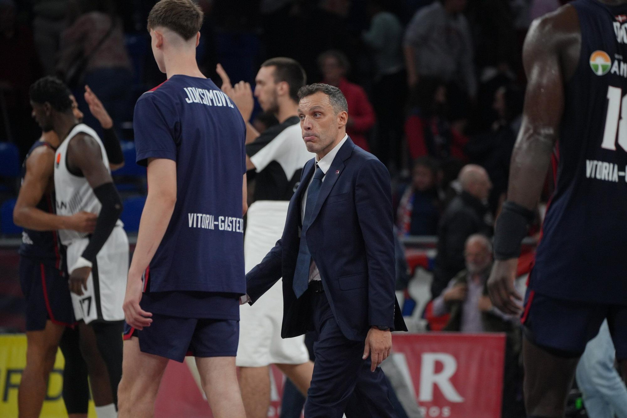 Todas las fotos del Baskonia-Partizan en el Buesa Arena
