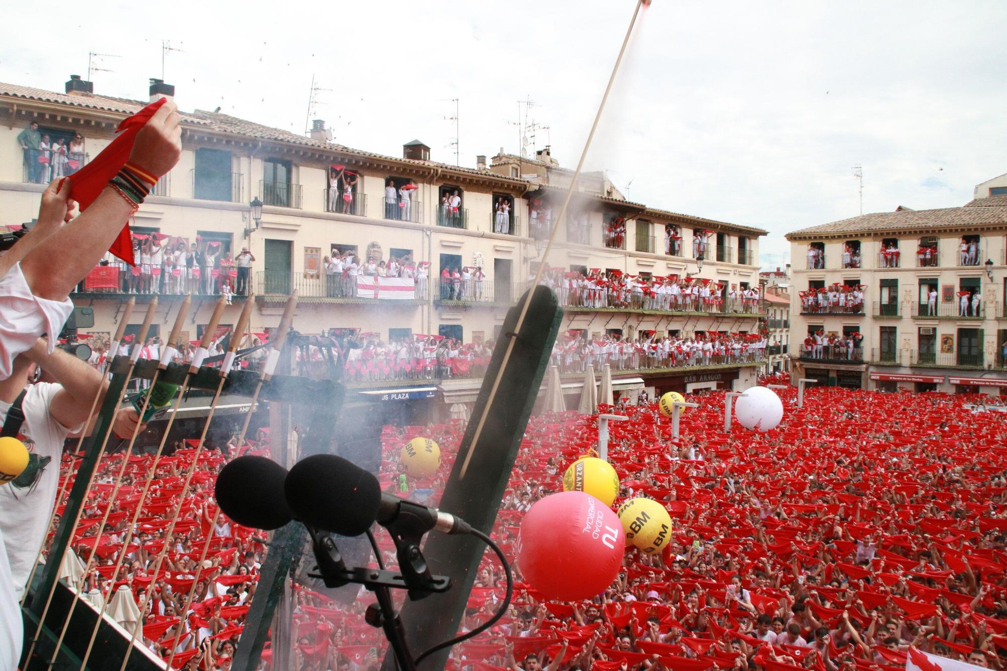 Fotos del cohete de las fiestas de Tudela 2025