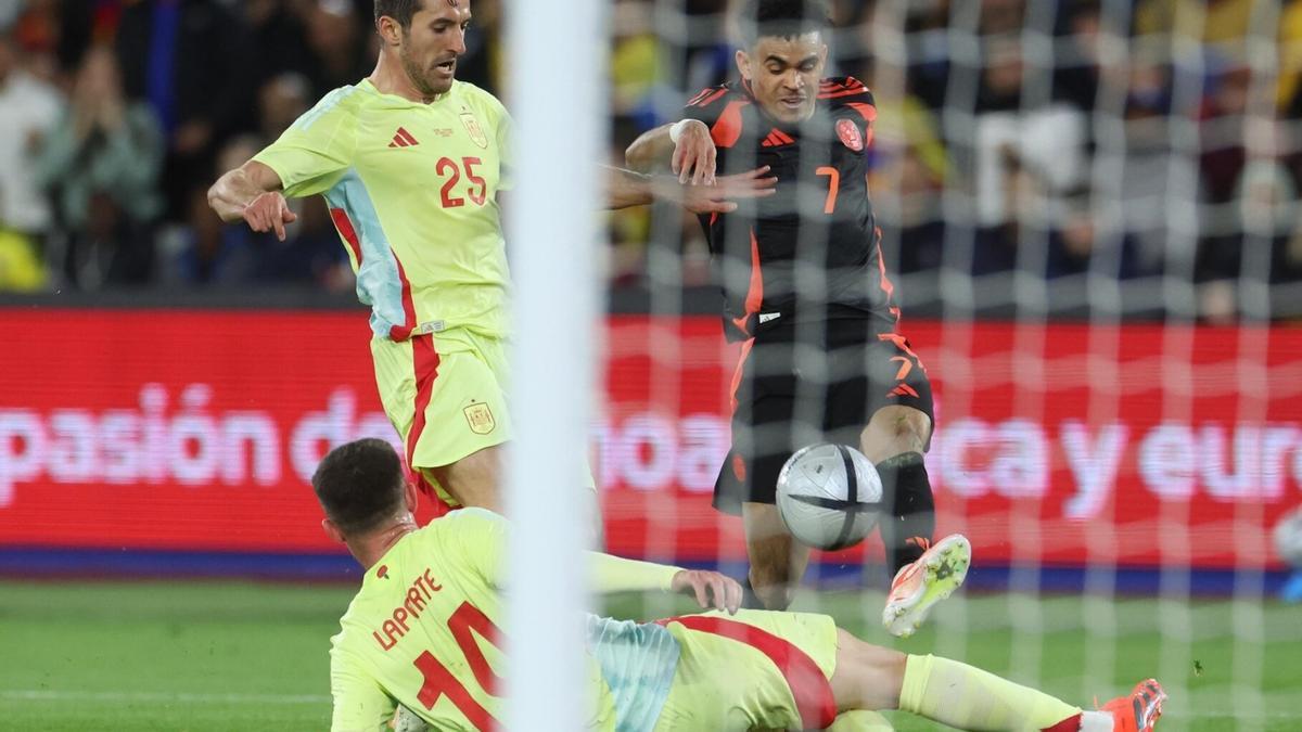 Vivian y Laporte con la selección española