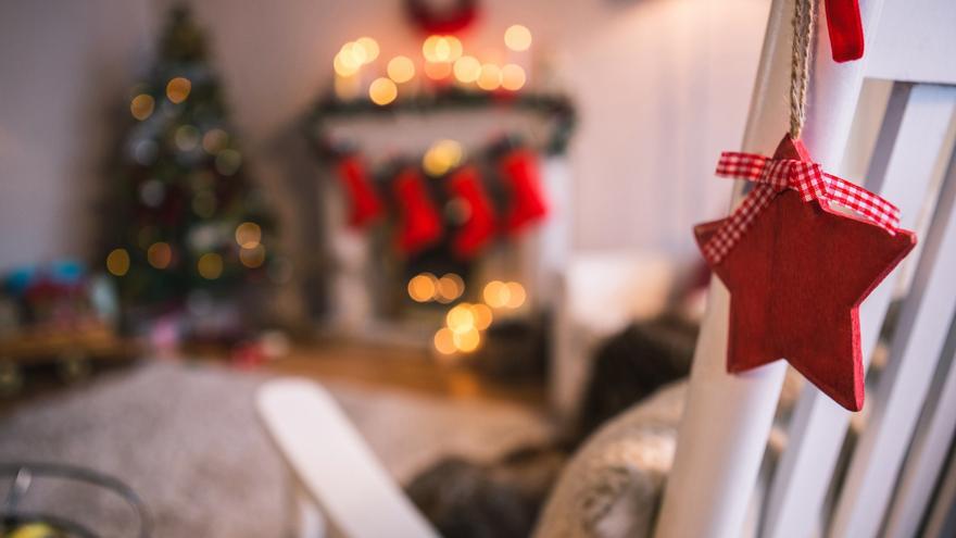 El árbol de Navidad futurista de Pepco que transforma tu casa sin ocupar espacio