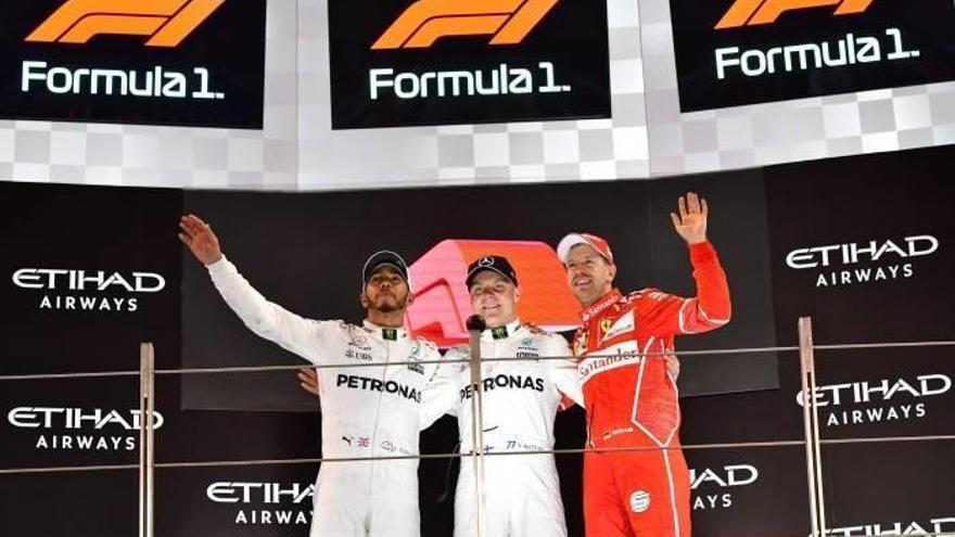 Bottas gana la última carrera del año con una nueva exhibición de Mercedes