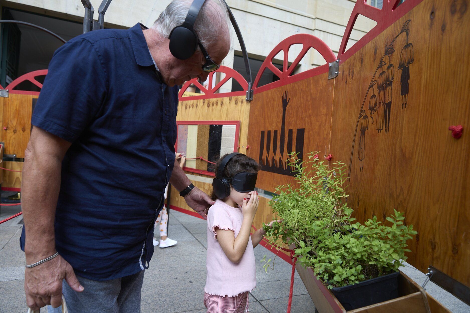 Fotos de la experiencia sensorial "El circo de los sentidos"