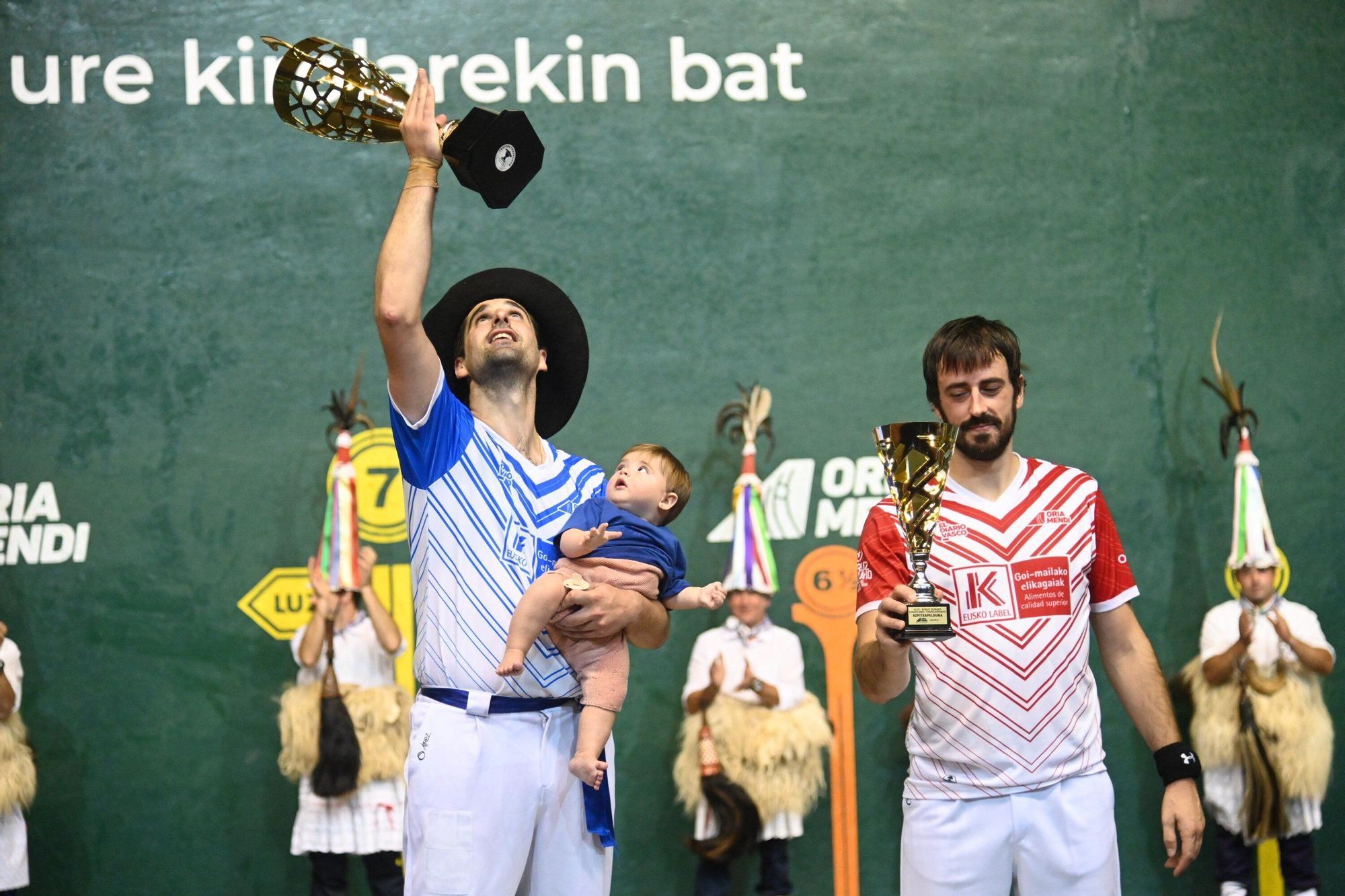Aritz Juanenea supera a Endika Barrenetxea por 27-30 en la final del Individual Eusko Label de remonte.