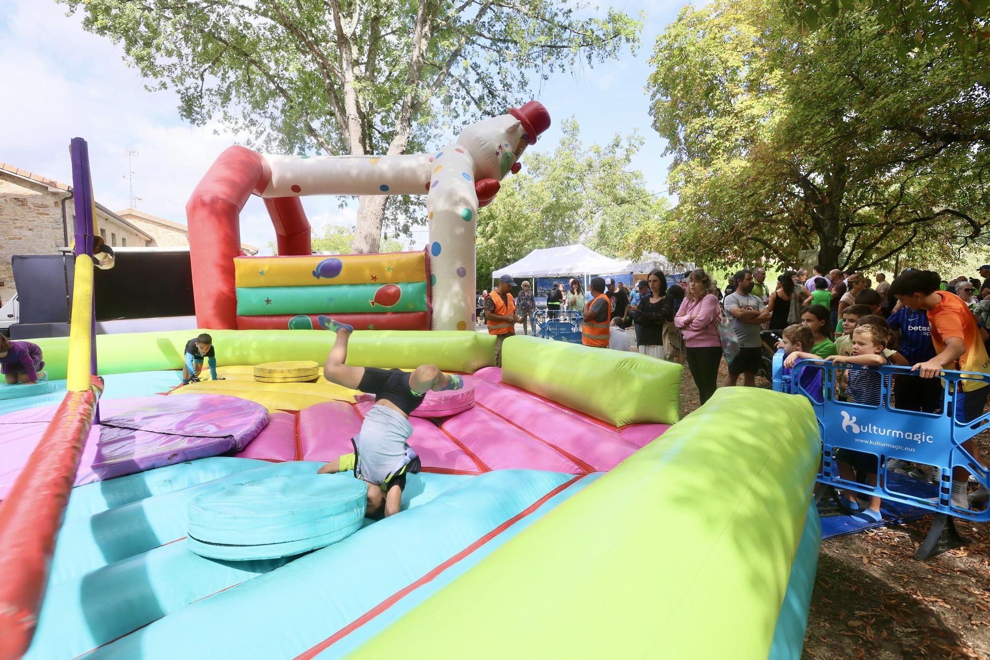 Barria celebra su tradicional romería en honor a San Bernardo