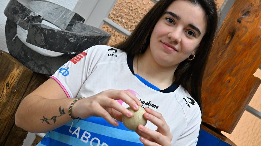 Enara Gaminde se cita con la historia