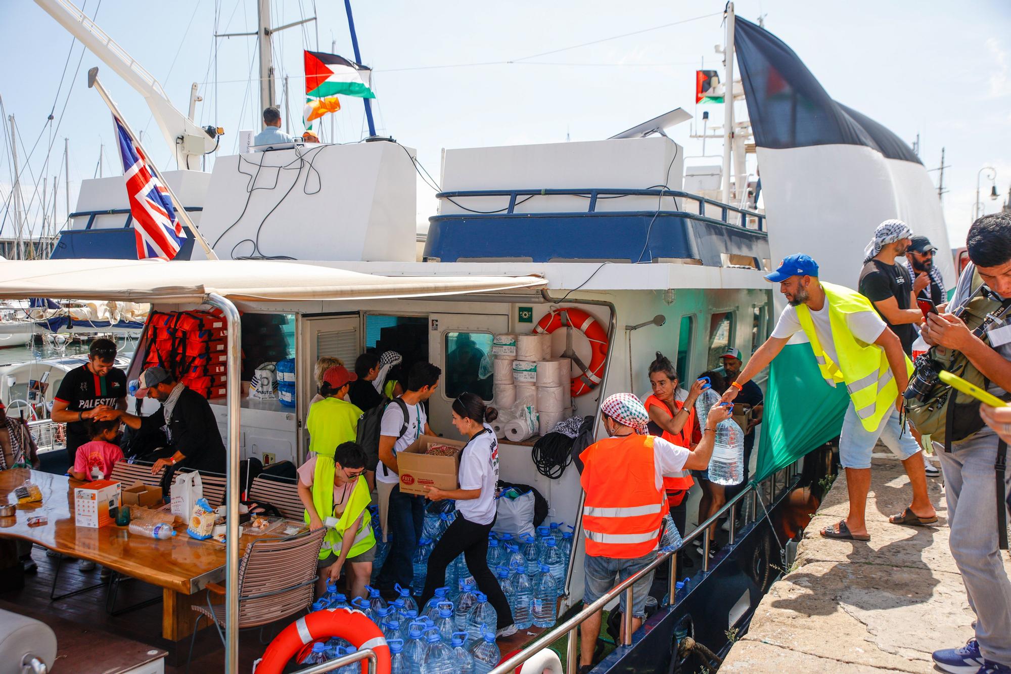 Fotos: La flotilla Global Sumud zarpa rumbo a Gaza