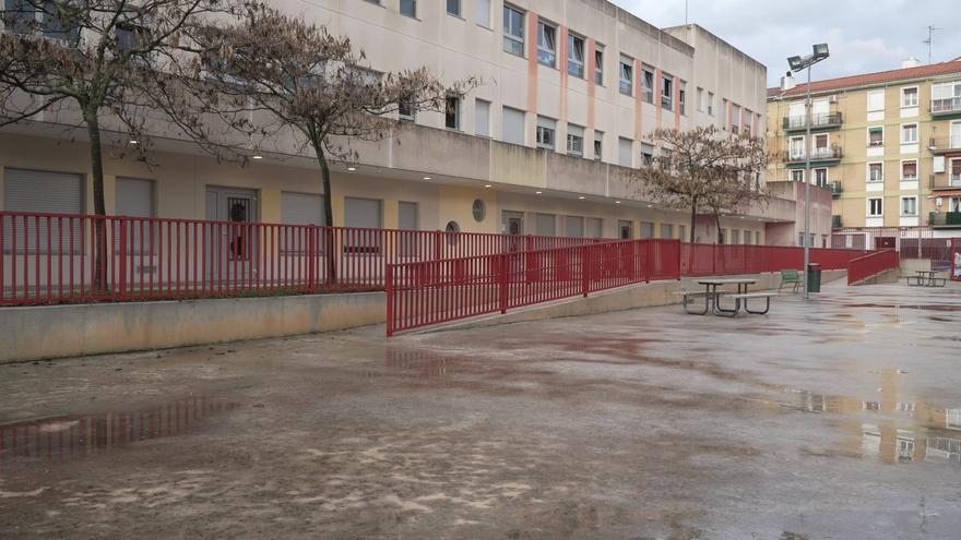 Pamplona renaturalizará el patio del colegio Rochapea con una inversión de 232.000 euros