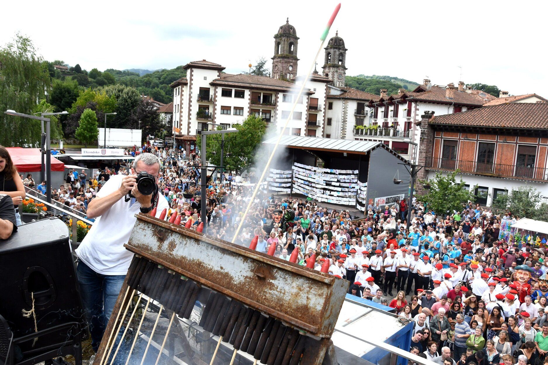 Fotos del chupinazo de Elizondo