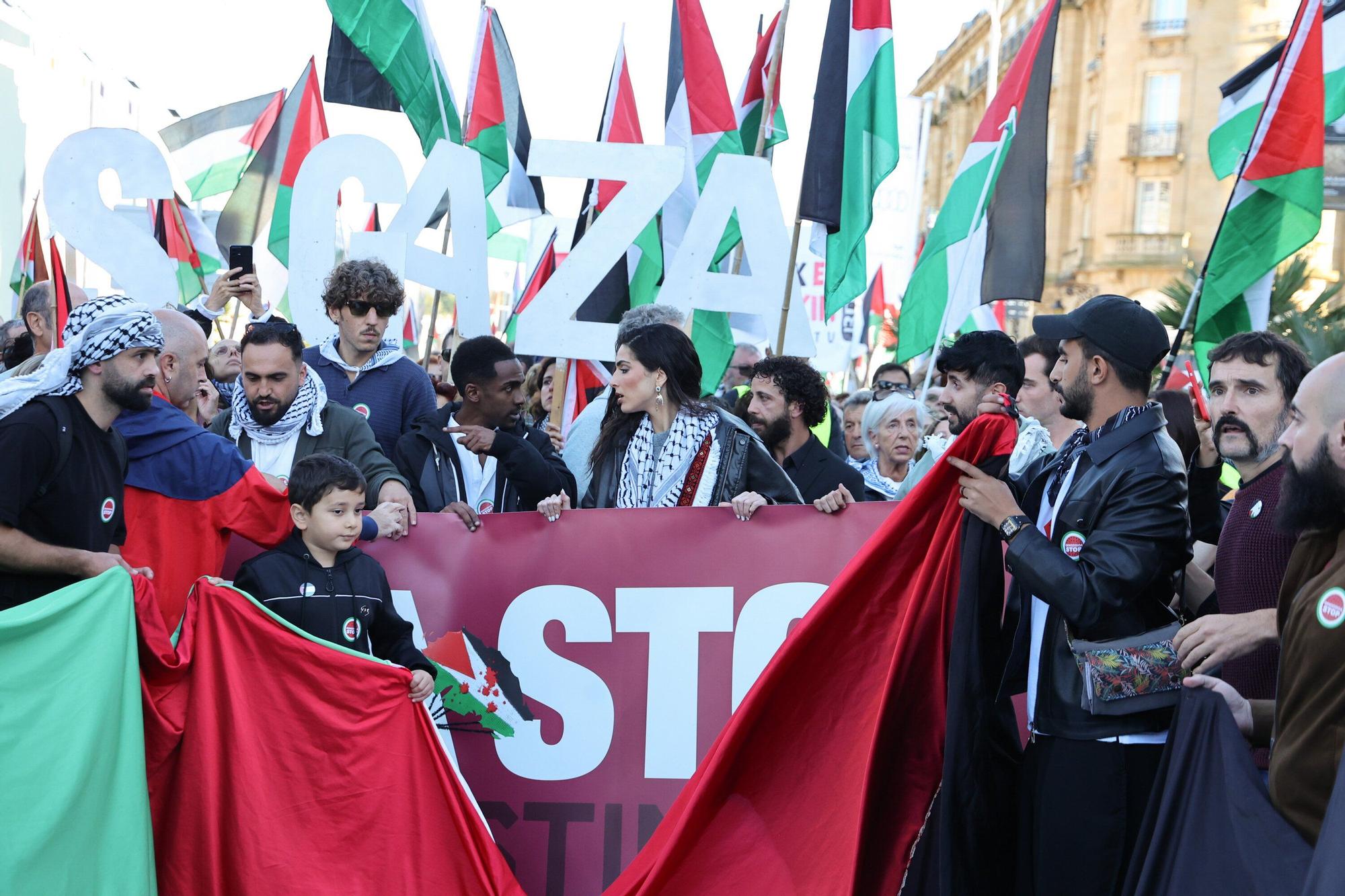 La voz de Hind Rajab | Fotos de la marcha en apoyo a Palestina en Donostia - San Sebastián