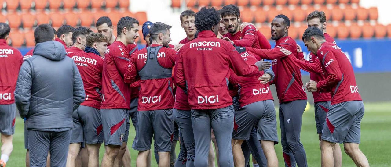 Osasuna prepara en El Sadar el partido del sábado ante el Barça