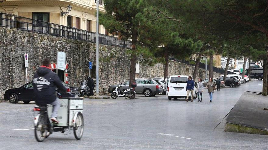 Donostia &quot;no tiene ninguna intención&quot; de impulsar un parking subterráneo en el muelle